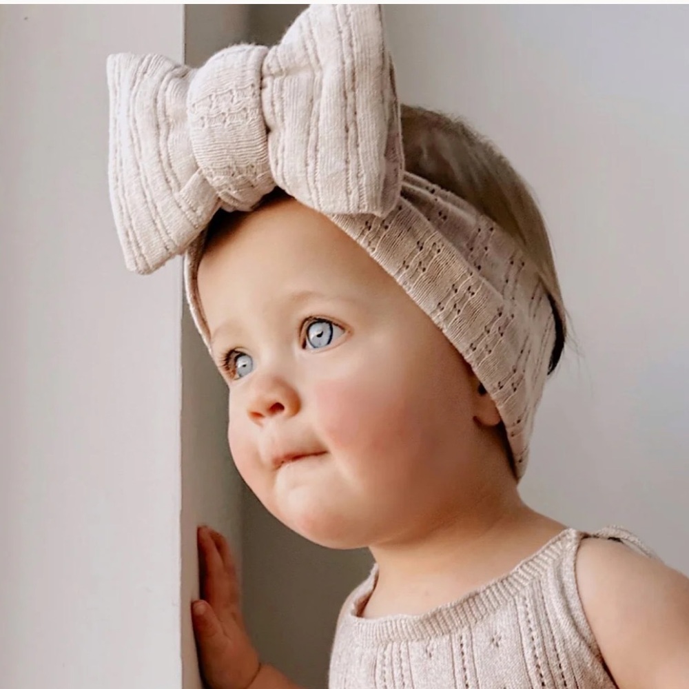 LUNA + LUCA POINTELLE BOW HEADBAND - BEIGE
